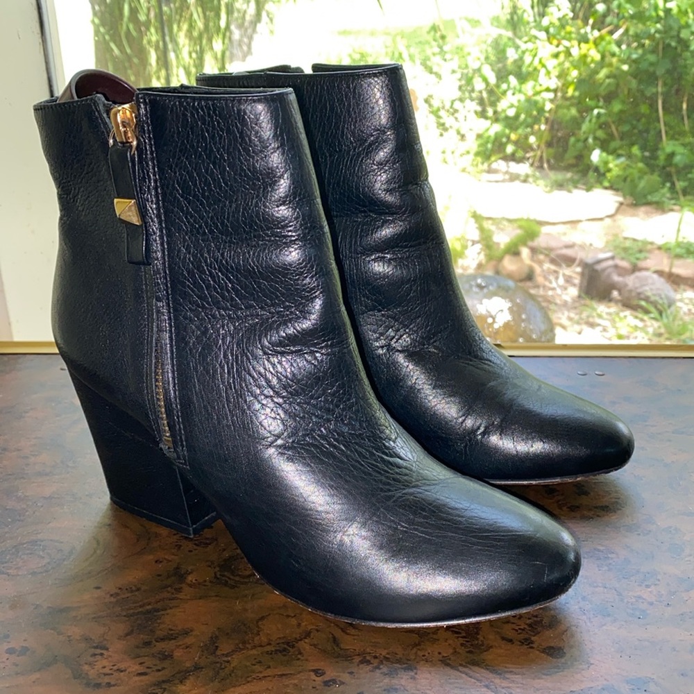 Kate Spade Black Leather Rickee Booties size 6.5